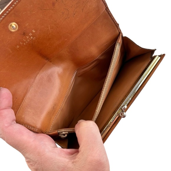 Authentic CELINE Macadam Beige Canvas & Leather Kisslock Long Wallet - Picture 8 of 15